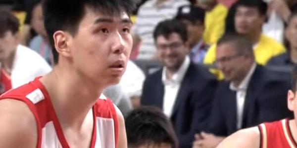 OB电竞-中国男篮大换血：胡明轩离队背后藏着什么门道？|郭士强|赵睿|姜伟泽|李悦洲|刘金雨_新浪体育_新浪新闻